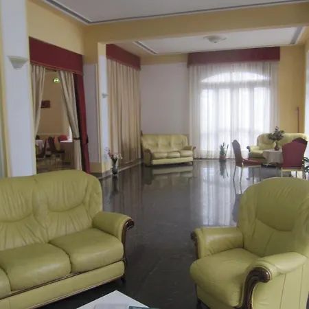 Royal Hotel Montevergine-2