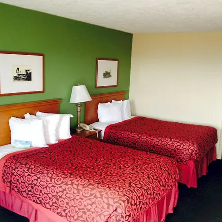 Days Inn By Wyndham Blacksburg Conference Center-3