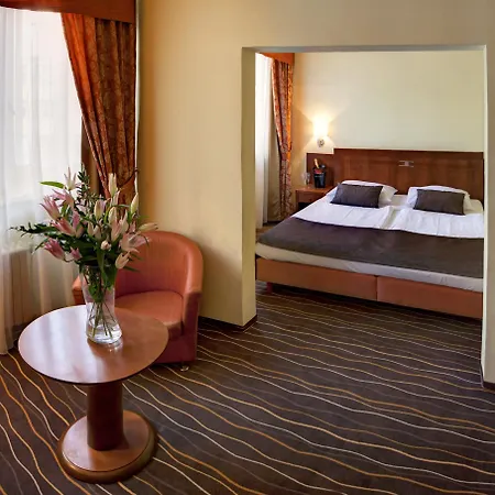 Luxury Family Hotel Bila Labut-2