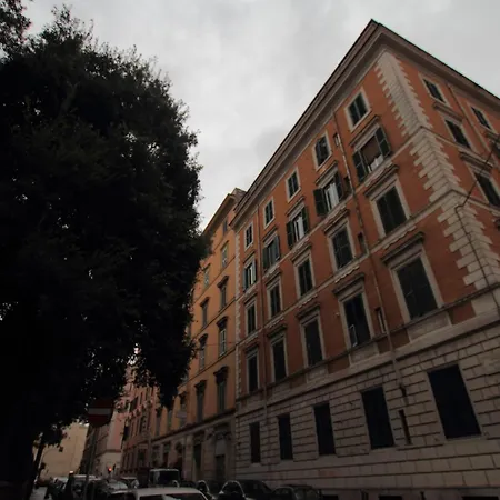 Central Domus Roma-2
