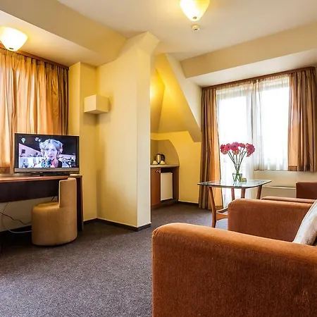 Sofia Place Hotel By Hmg-3