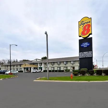 Super 8 By Wyndham Rochester Mayo Clinic Area-2