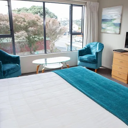 Airport Motor Lodge-3