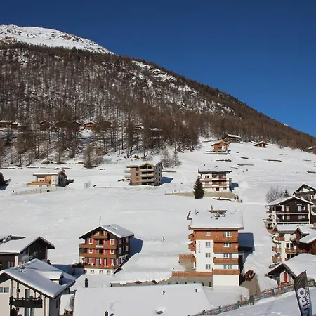 Hotel Alphubel-3