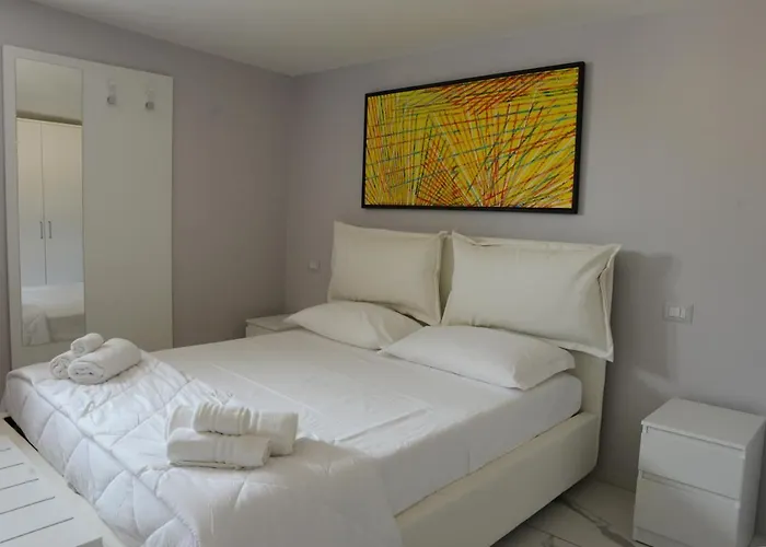 Dimore Pietrapenta Apartments, Suites & Rooms ( Via Lucana 223 - Via Piave 23 )