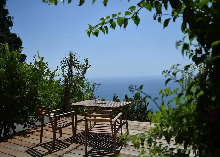 Casa Flora Bed & Breakfast Vietri sul Mare