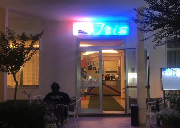 hotel villa iris