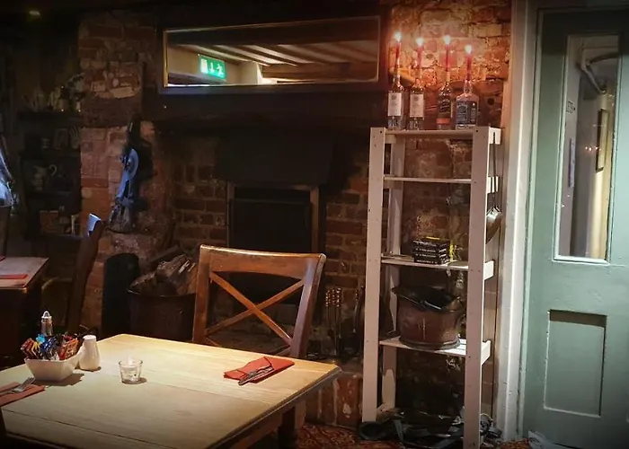 The Coach And Horses Bed & Breakfast Winchester