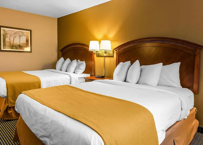 Quality Inn Scottsburg
