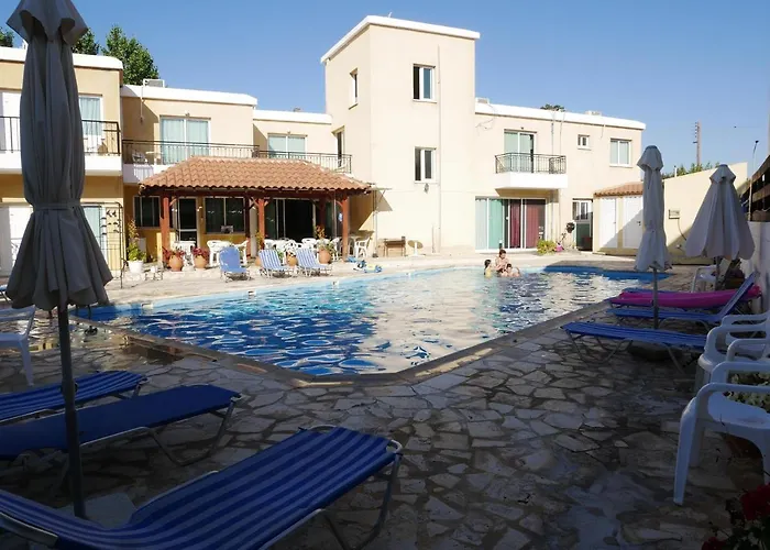Kozis Hotel Apartments Polis