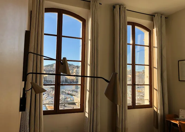 Hotel Belle-Vue Vieux-Port Marsella