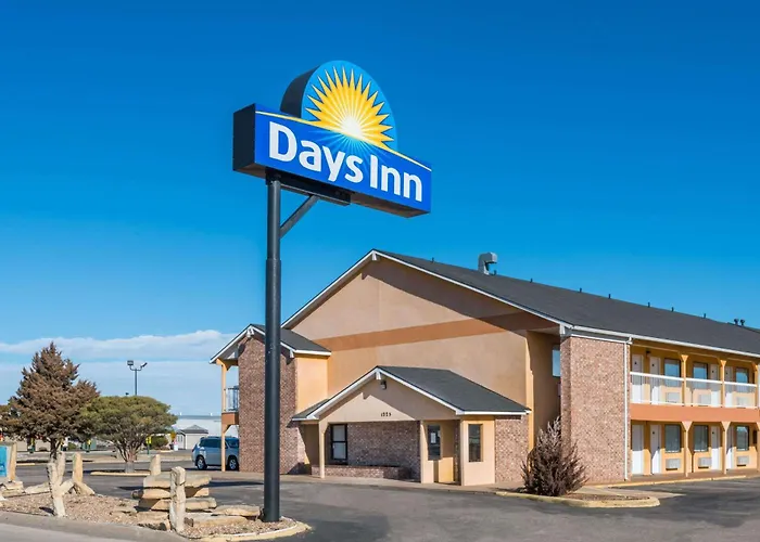 Days Inn By Wyndham Russell