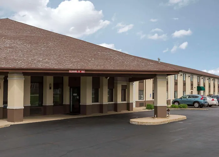 Quality Inn Sycamore - Dekalb