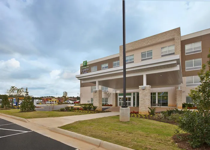 Holiday Inn Express And Suites South Hill By Ihg