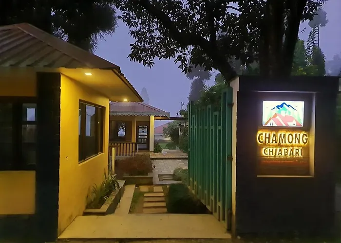 Chamong Chiabari Mountain Retreat
