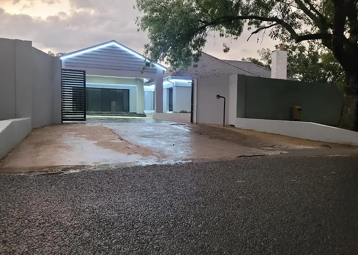 The Pearls Guest House