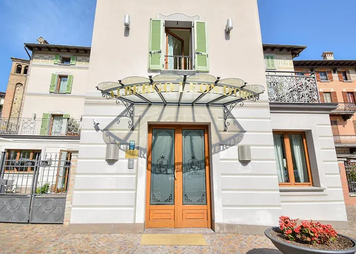 Cora Hotels Leon D'Oro CastellʼArquato