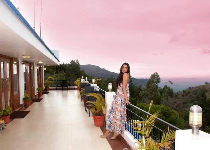 Mount N Mist Hotel Ooty