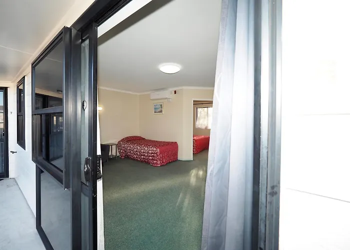 Ulster Lodge Motel Hamilton