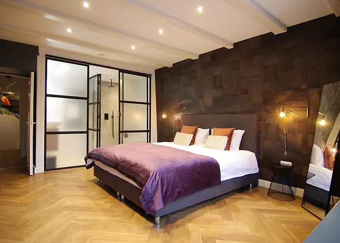 New! 2024 - The Canal Bridge Suites Amsterdam