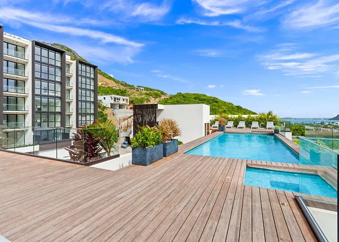 The Hills Residence
