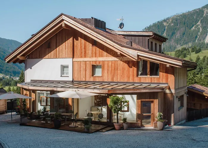 Hotel La Lum De Roisc Soraga