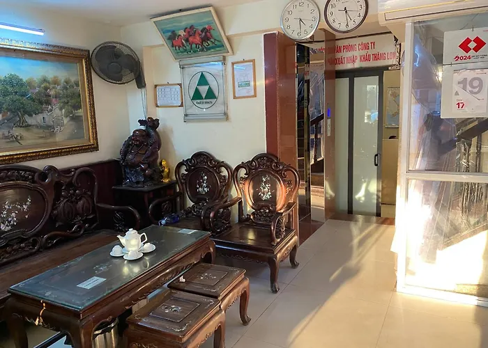 Thang Long Hotel
