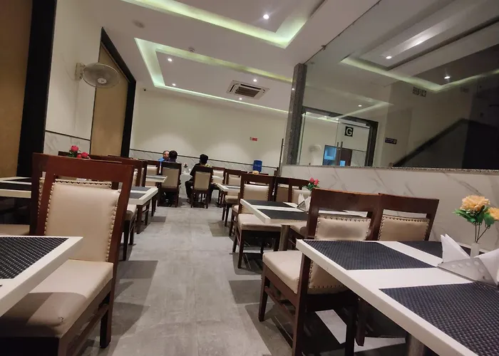 Hotel Z Suites Delhi Igi Airport- Free Airport Drop