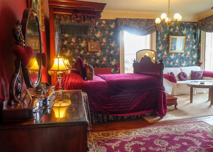 Harrisons Hall Bed & Breakfast