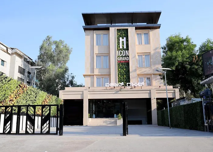 Icon Grand Hotel By Bhagini