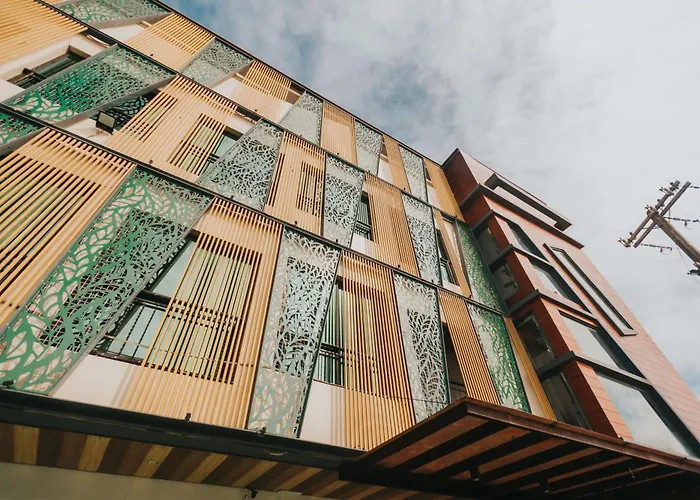 Surestay Plus Hotel By Best Western Ac Luxe Angeles City