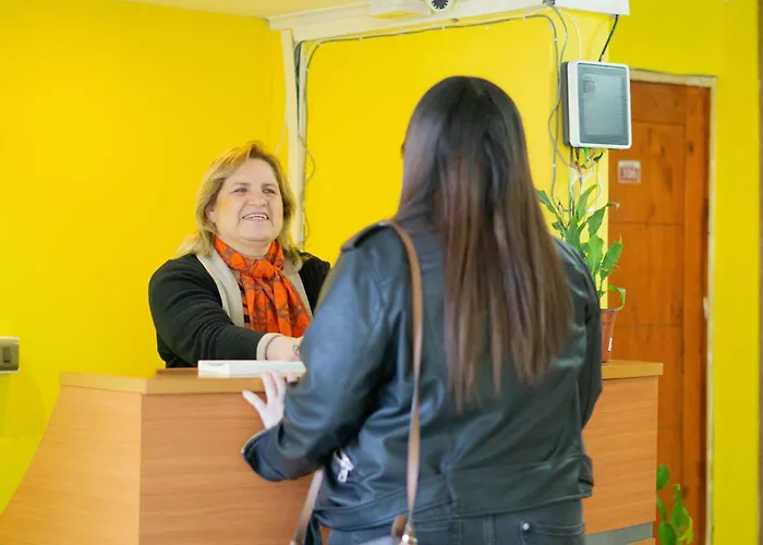 Hotel Camilo Henriquez