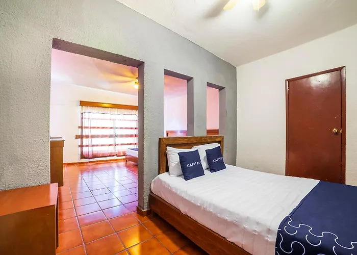 Capital O Hotel Casa Blanca
