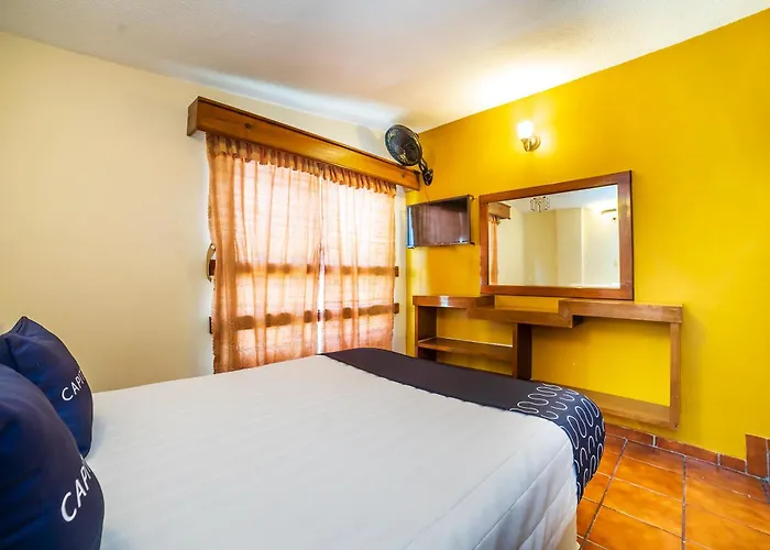 Capital O Hotel Casa Blanca