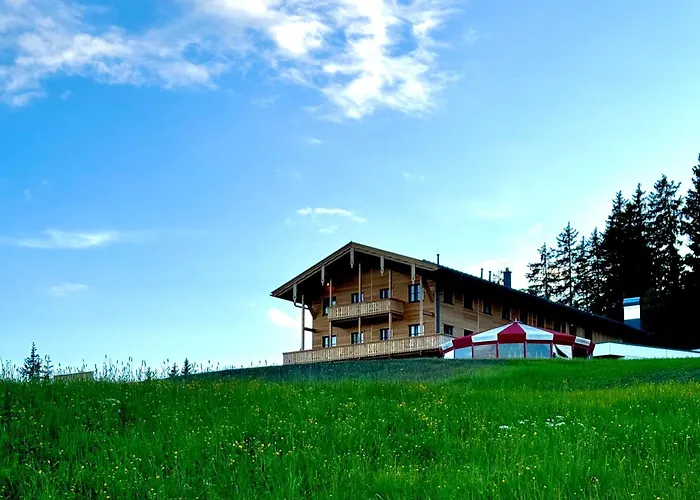 Glockneralm - Hiking- And Skihotel Exklusively Accessible By Cable Car
