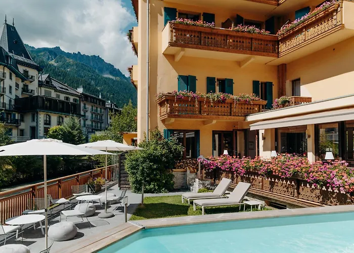 Les Gourmets - Chalet Hotel Chamonix