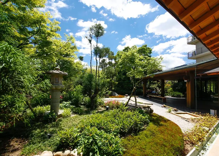 Ginsuisou Choraku Hotel Kobe