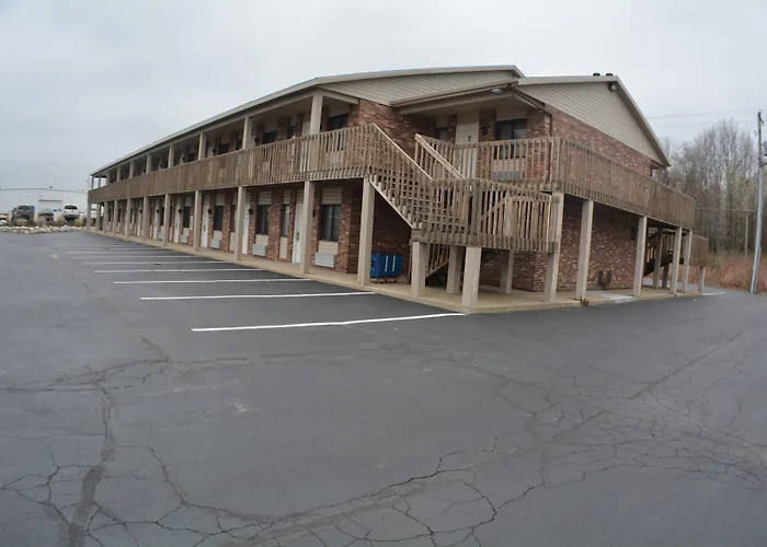 Best Western Beacon Inn