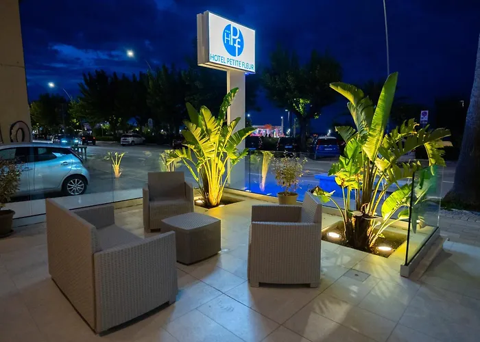 Hotel Petite Fleur Alba Adriatica