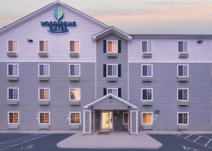 Extended Stay America Select Suites - Wichita - South