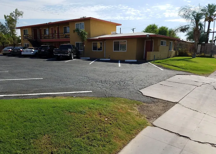 Classic Inn And Suites