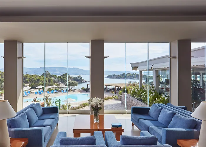 Aks Hinitsa Bay Hotel