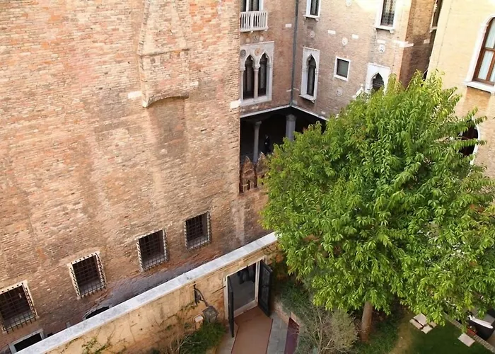 Pesaro Palace Venecia