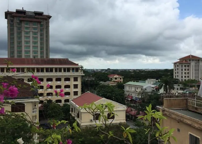 Sunny B Hotel Hue