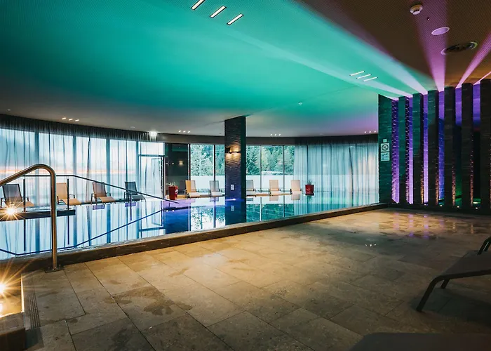 Peaks Place Apartments & Spa Laax