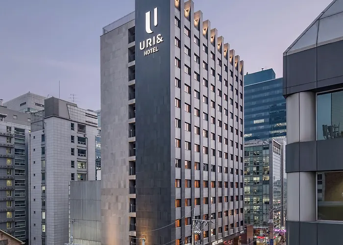 Hotel Uri&