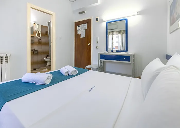 Roy Hotel Atenas