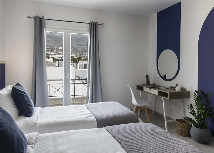 Hotel Kontes Comfort Páros