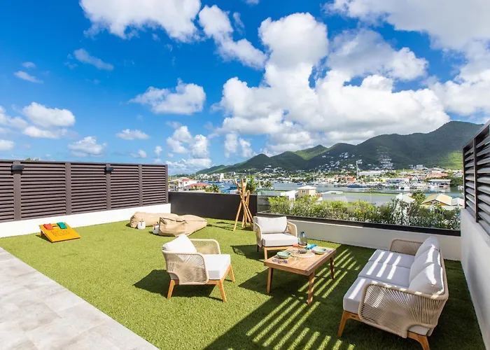 The Hills Residence