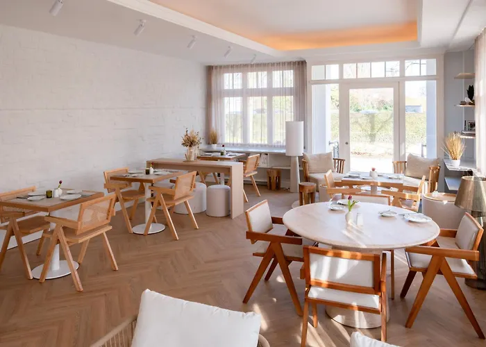 Villa Astoria - Suiten am Meer